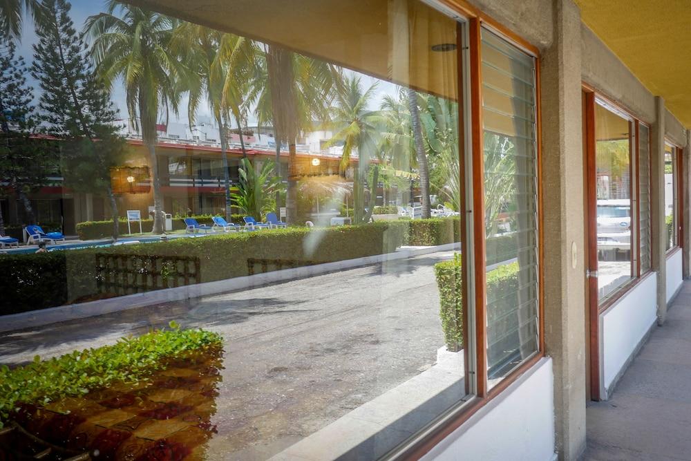 Hotel Bali-Hai Акапулько Экстерьер фото